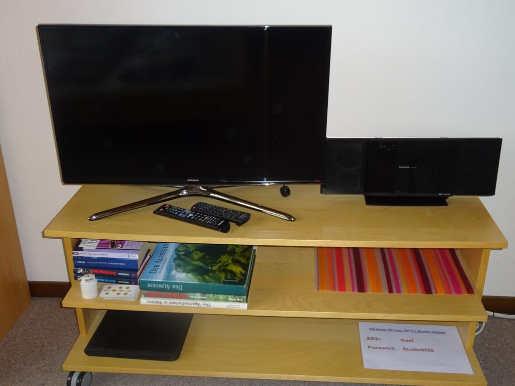 Ferienwohnung Inauen アッペンツェル 部屋 写真